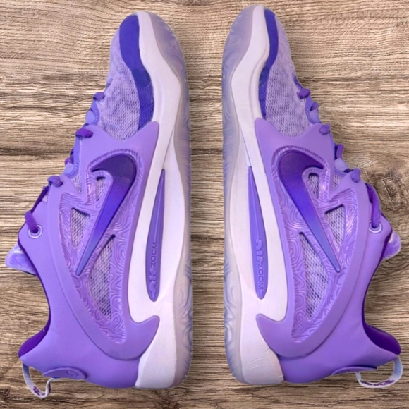 Nike KD 15 B.A.D. Purple Sneakers - Size 10 - Picture 1 of 7